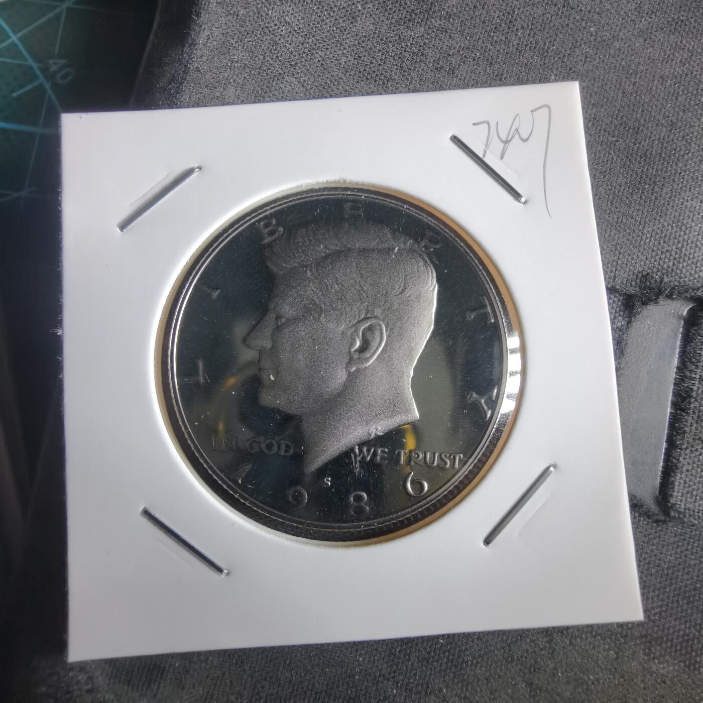 沼泽如烟--第974场 美国1986年50分精制币