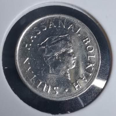 沼泽如烟--第975场 - 文莱1988年5分