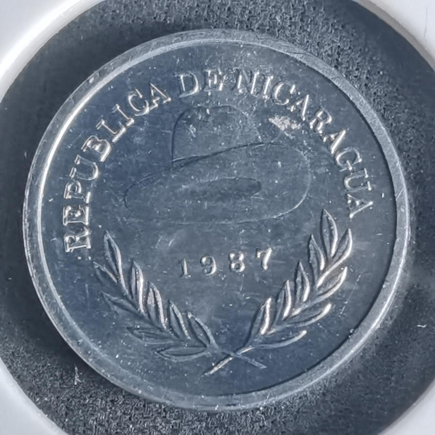 沼泽如烟--第975场 尼加拉瓜1987年五分