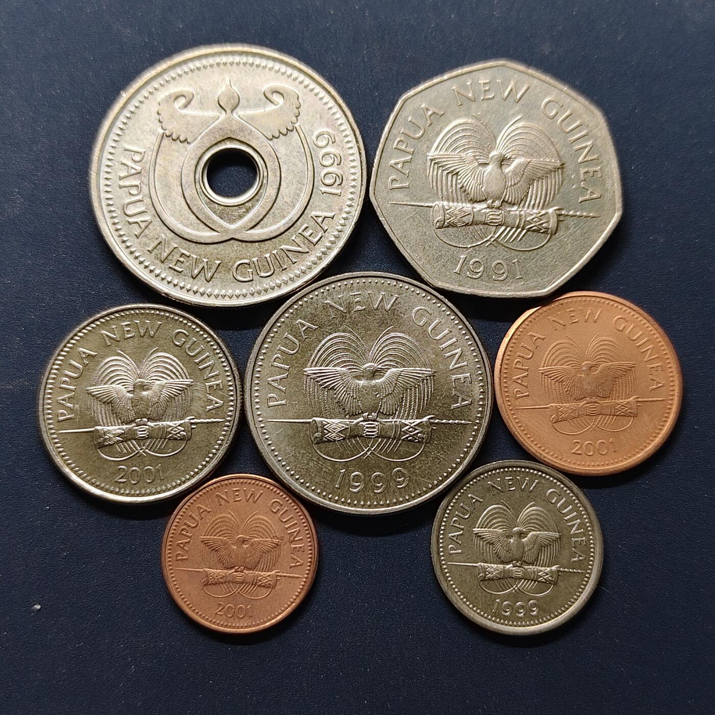 【全场包邮】纯粹捡漏拍498场-持续更新中 巴布亚新几内亚1991-2001年7枚套币-含纪念币
