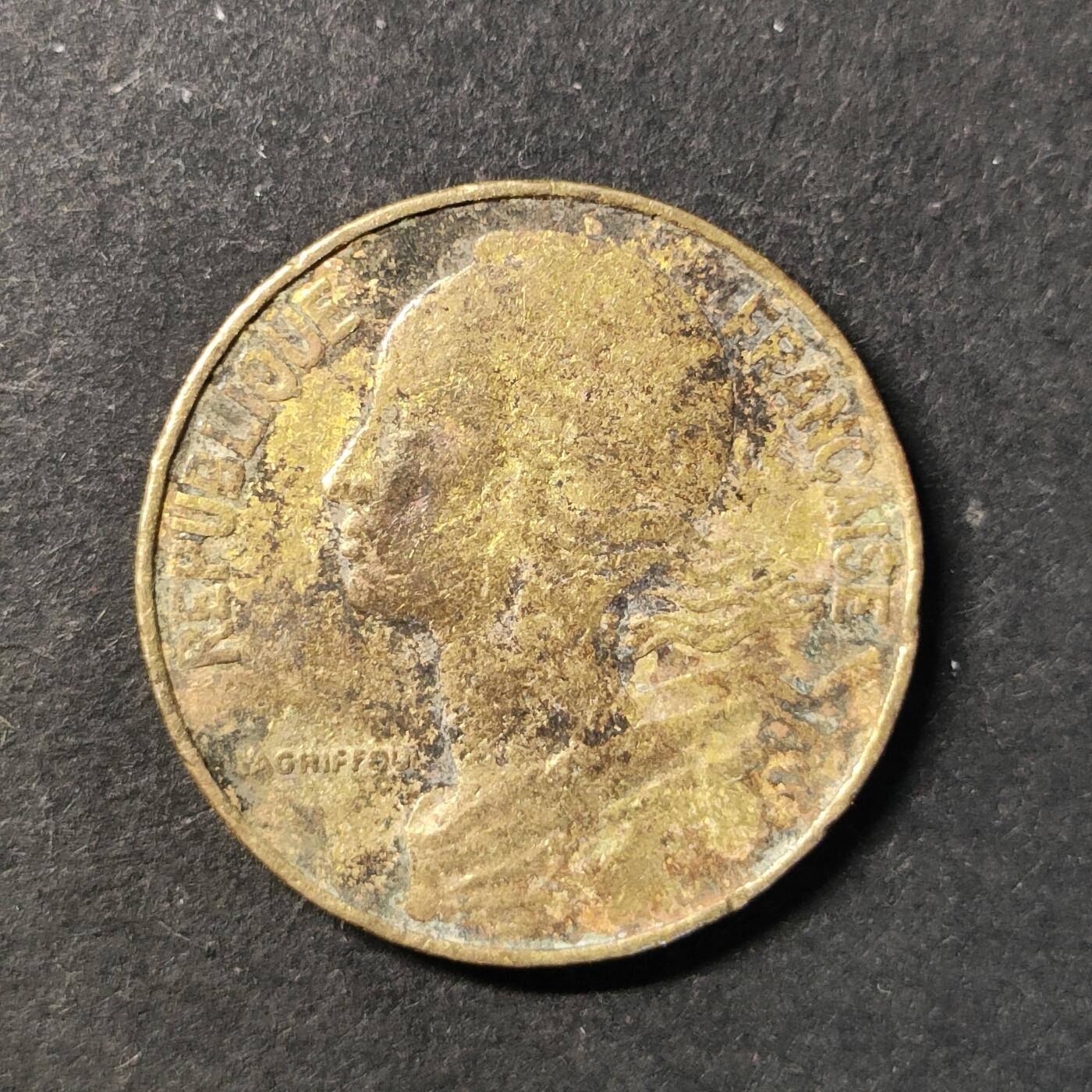 嘉禾收藏    【第450期】            无佣金、可寄存、满30元包邮 币一枚