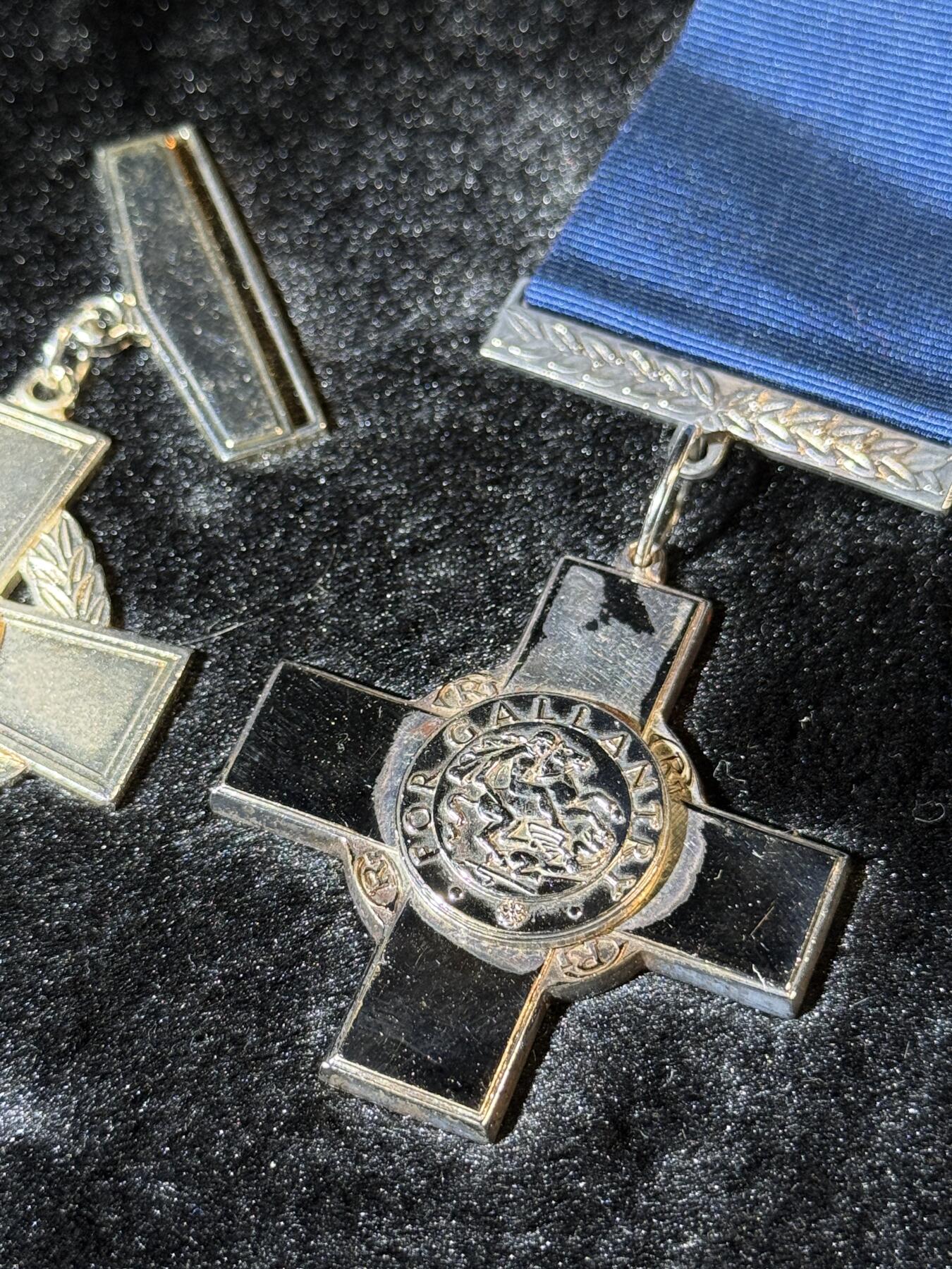 戎马世界章牌大赏第110期 英国复刻奖章一组