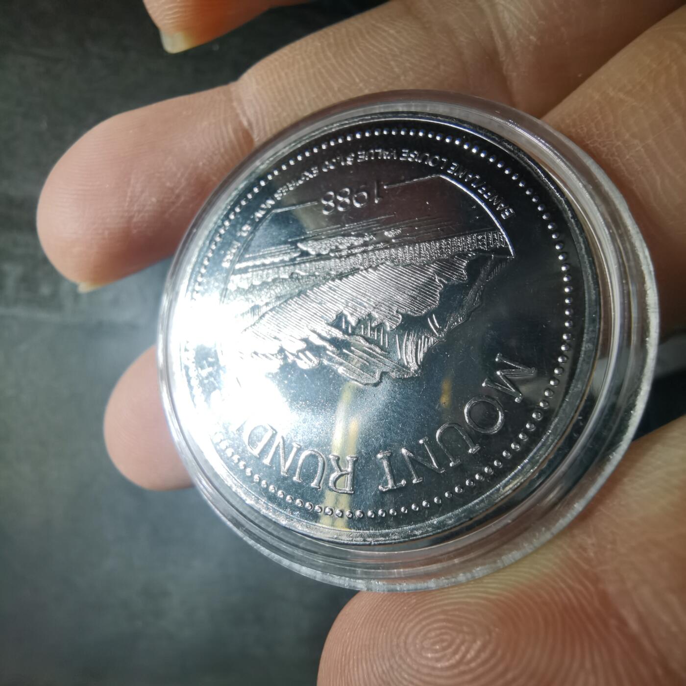 沼泽如烟--第975场 加拿大1988年代币