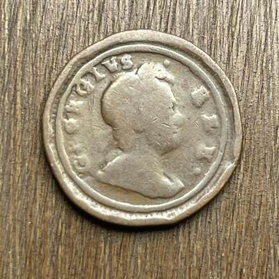 【铜匠收藏】★第140加场★精品老铜币 硬币专场 不寄存，200包邮。不满200元，支付5元运费。《接受代拍 代送NGC评级》 - 100【无寄存】1722 乔治一世 1法新 超过300年的 老铜币