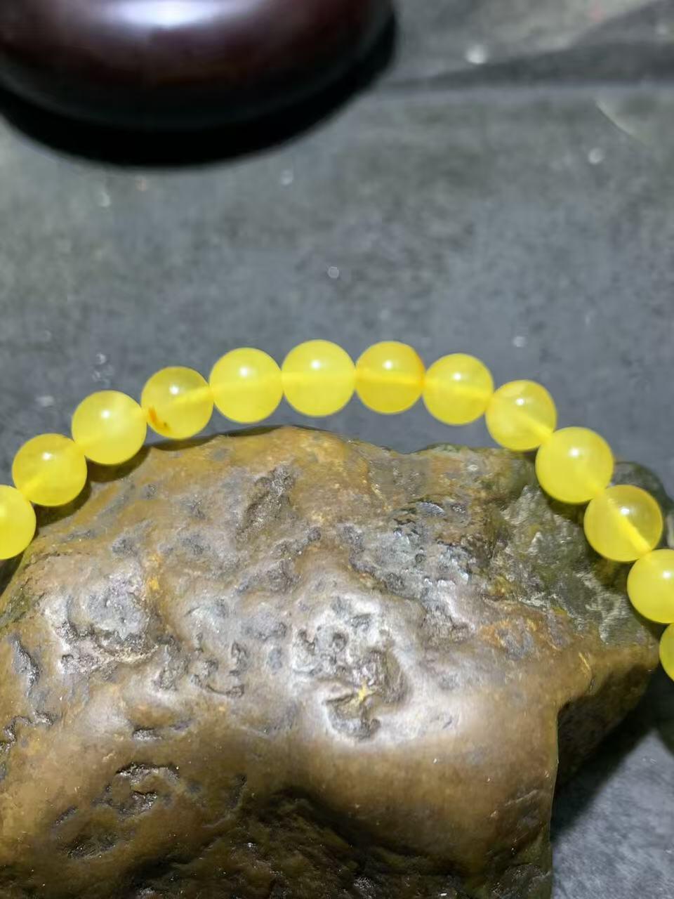 天然俄料蜜蜡单圈手串1条！
