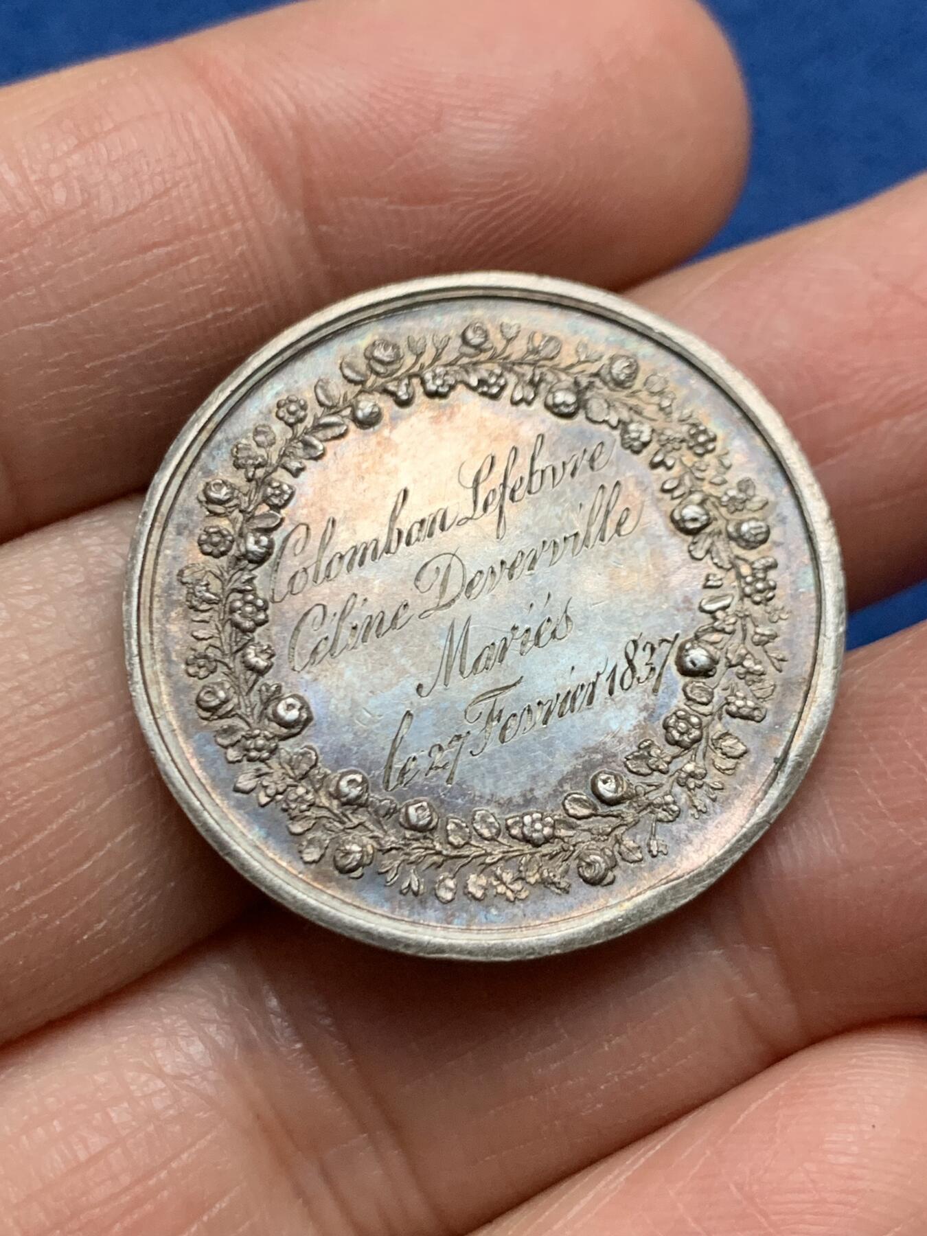 《竞宝斋》第461场 周日，周一，2场连拍 （全场包邮）欢迎送拍 法国婚礼银章 12克 29mm 神灯边铭