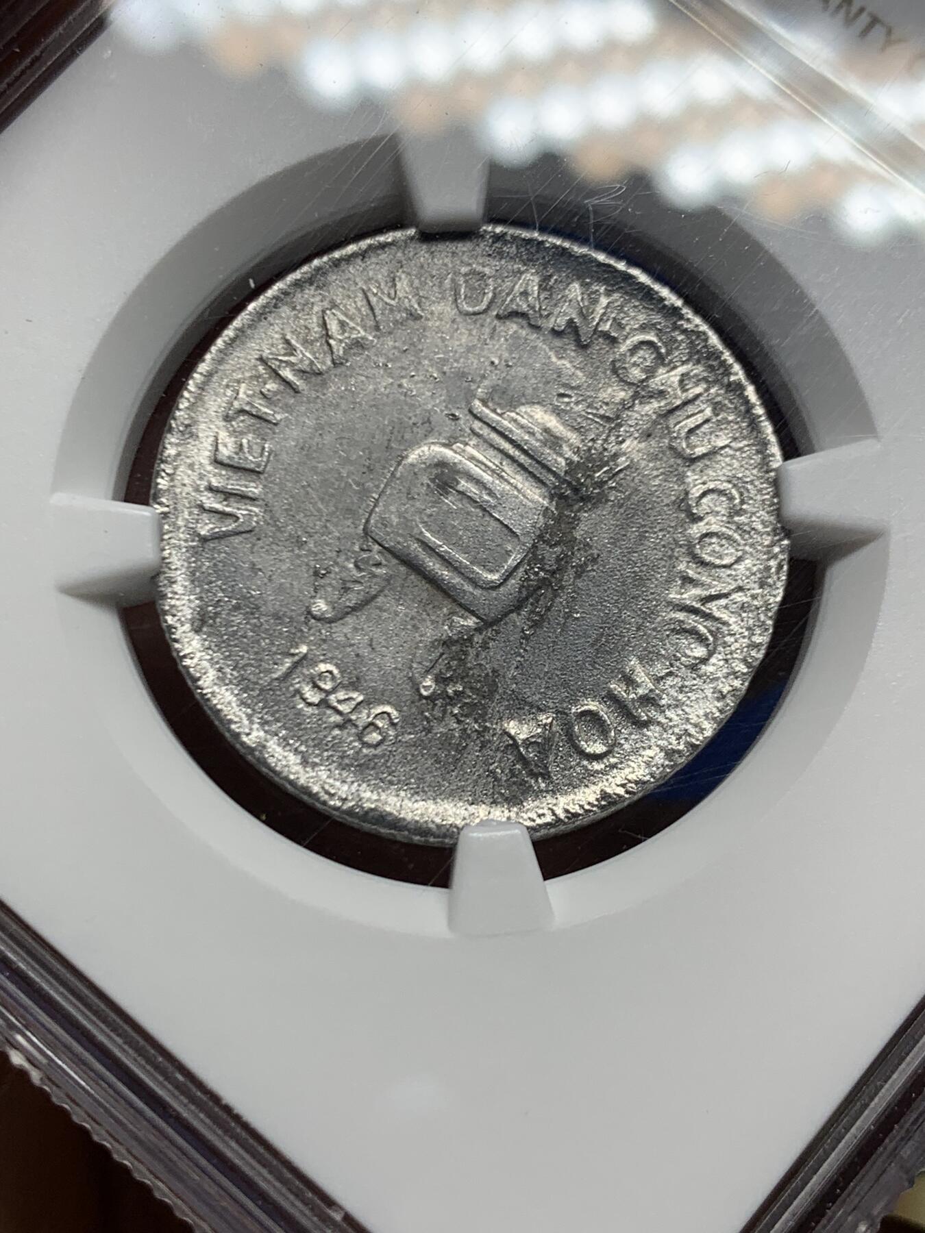 《竞宝斋》第461场 周日，周一，2场连拍 （全场包邮）欢迎送拍 NGC AUD 越南1946年香炉5HAO铝币