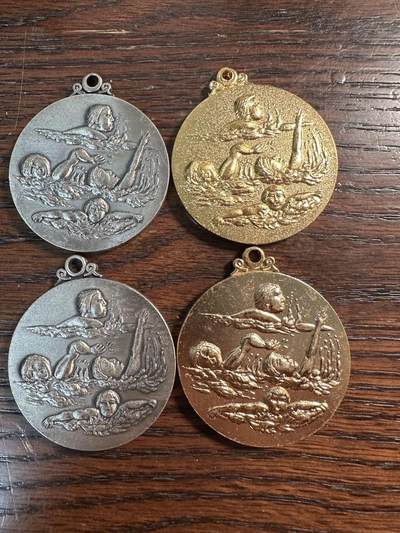 蒂克钱币-第57场 日本章 企业章拍卖  - 九州 游泳奖牌四枚