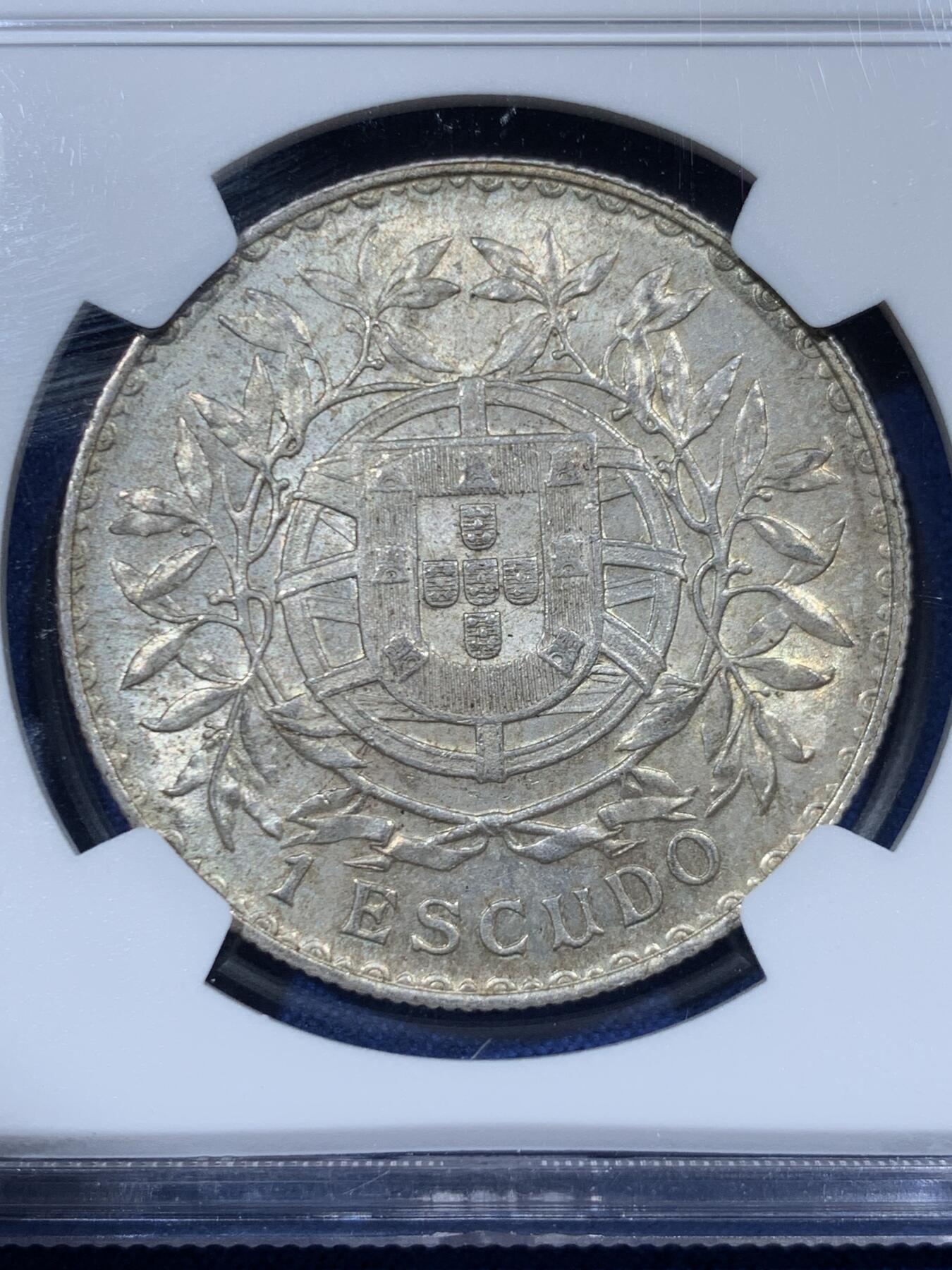 《竞宝斋》第461场 周日，周一，2场连拍 （全场包邮）欢迎送拍 NGC MS62 葡萄牙1915年女神1埃斯库多银币