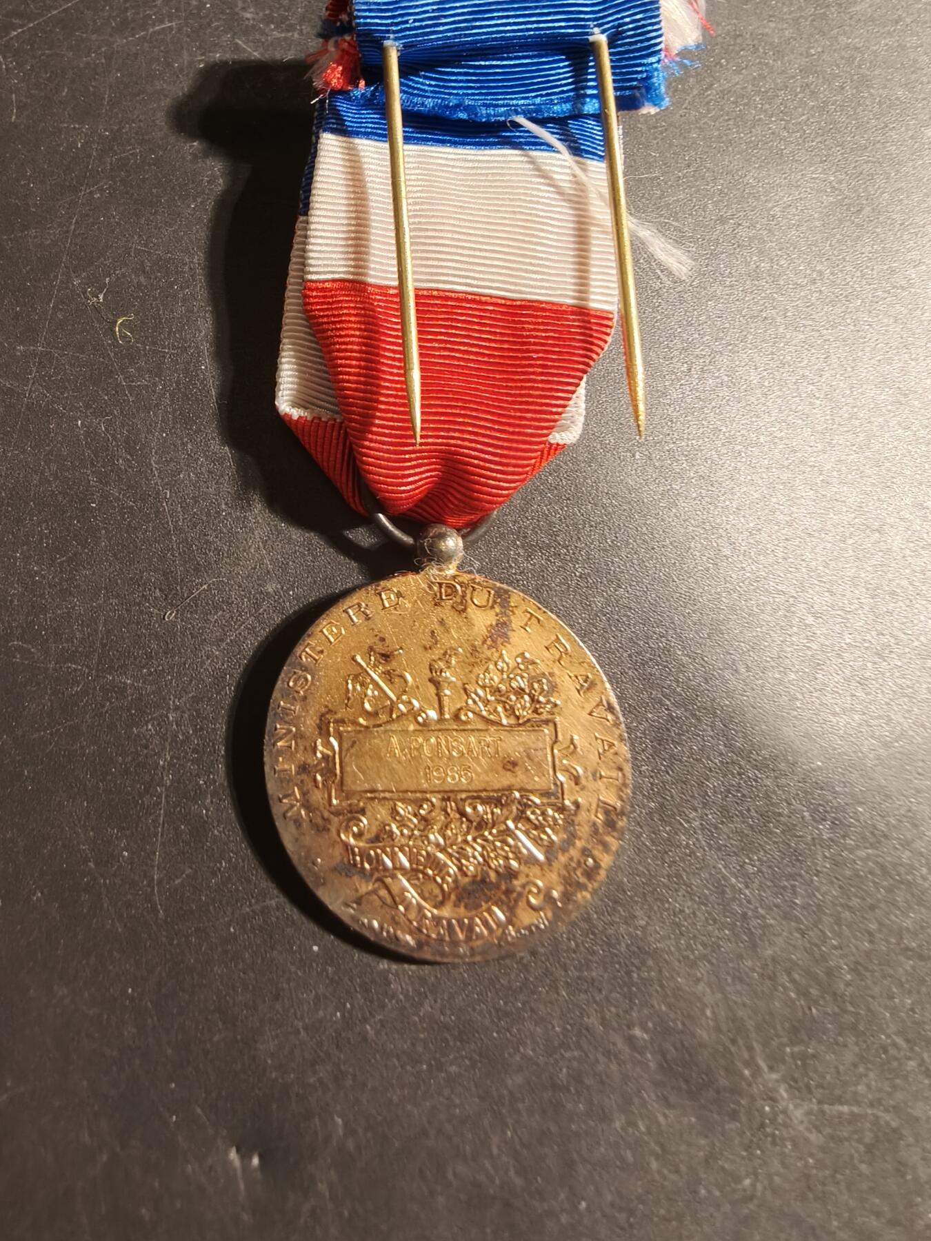 老王徽章第179期