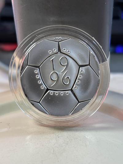 第189期拍卖 - 英国1996年1996年足球欧洲杯 2英镑精制银币，925银 15.98克 发行量：50000枚