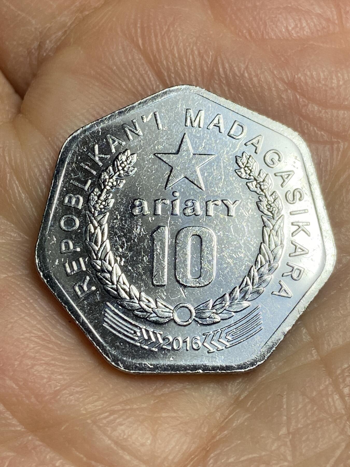 2026年第十五场(总第一百八十四场）外国好品散币场(免佣金) 马达加斯加🇲🇬2016年10法郎