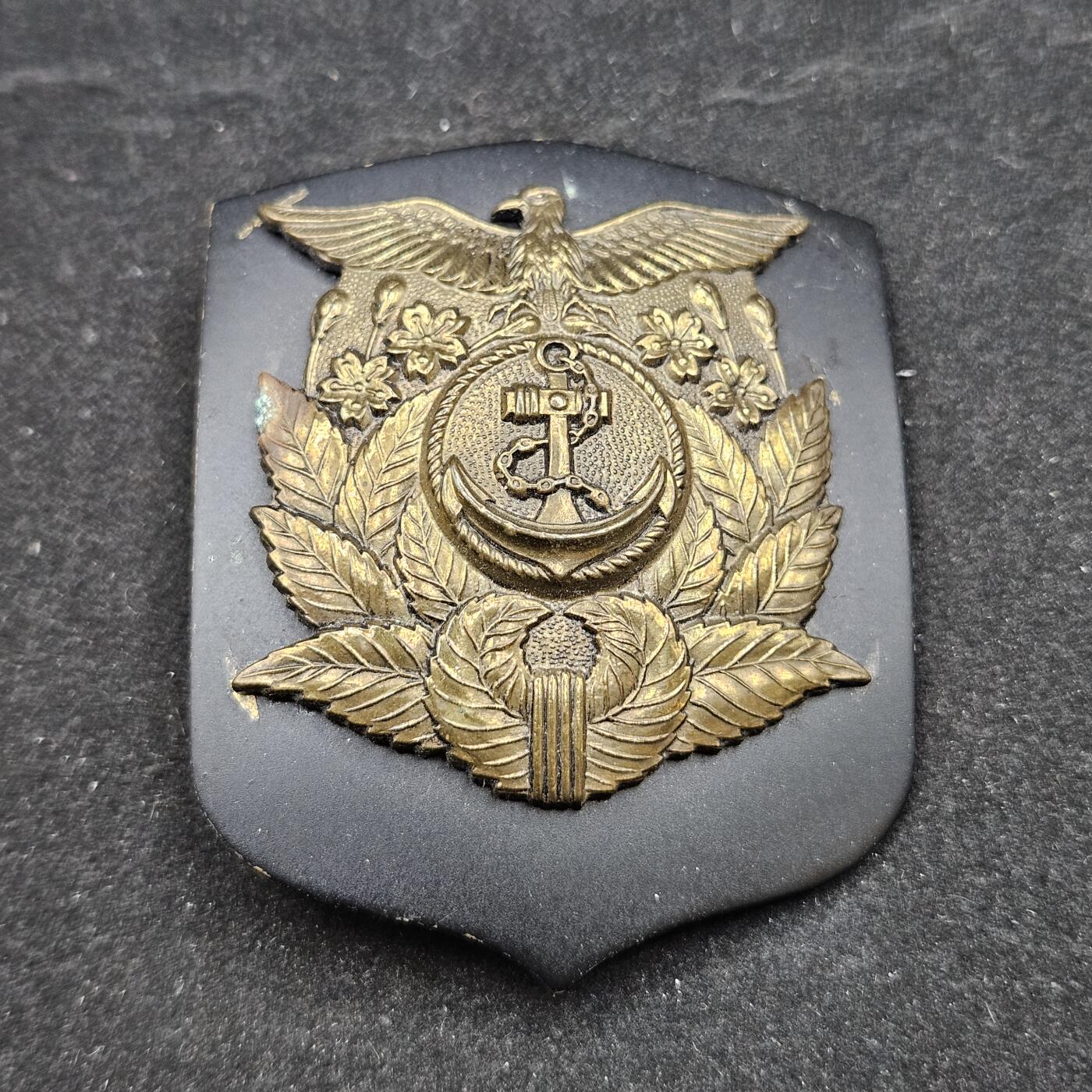 0元起拍勋章 第329期 咸鱼国勋章拍卖专场 1月28日（周三）下午6：00开始 海自极早期 海上警备队时期帽徽