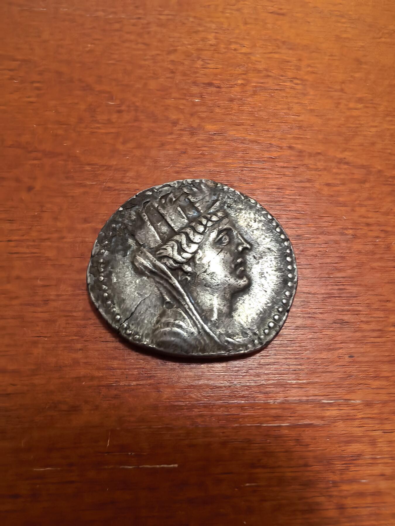 长老汇蛇年精选第九十六场拍卖 古希腊公元前2世纪腓尼基阿拉多斯岛女神4德银币，正面财富女神背面胜利女神，15克左右