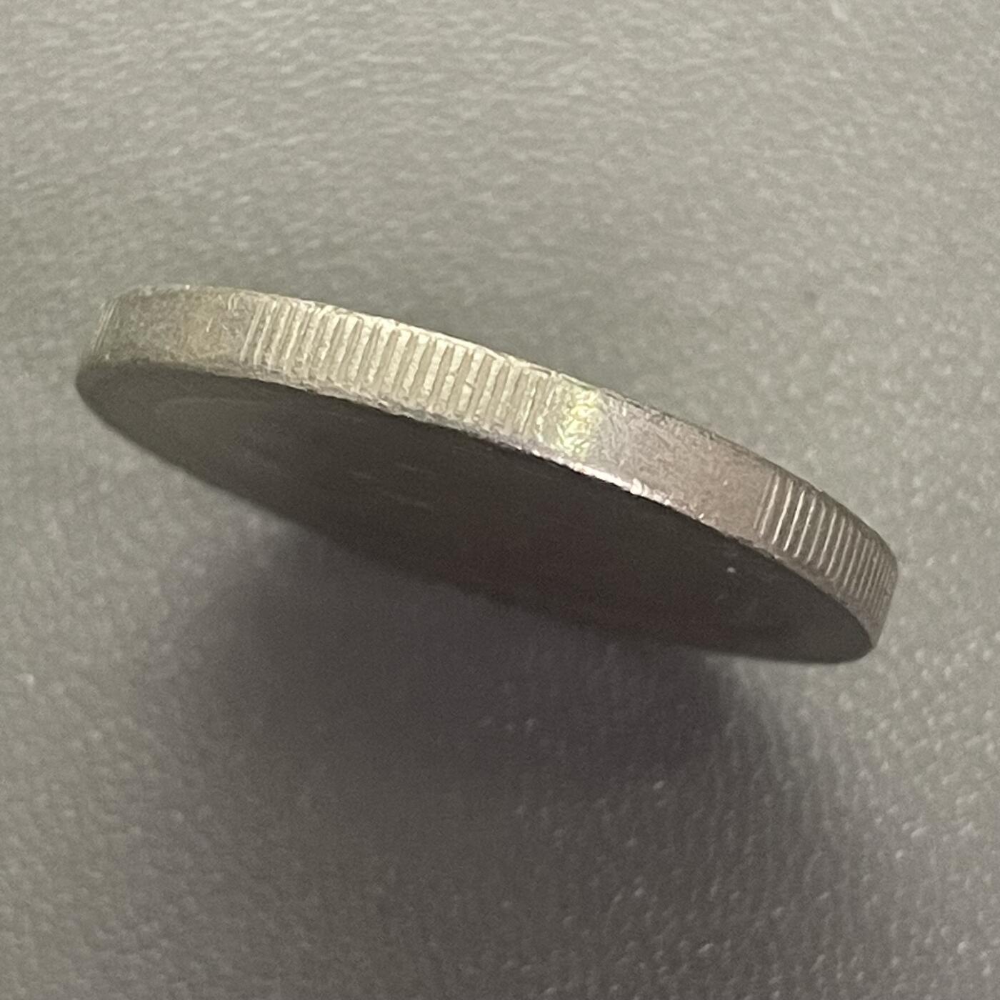 回流0125 西班牙1992年200比塞塔 马德里西贝莱斯喷泉雕像