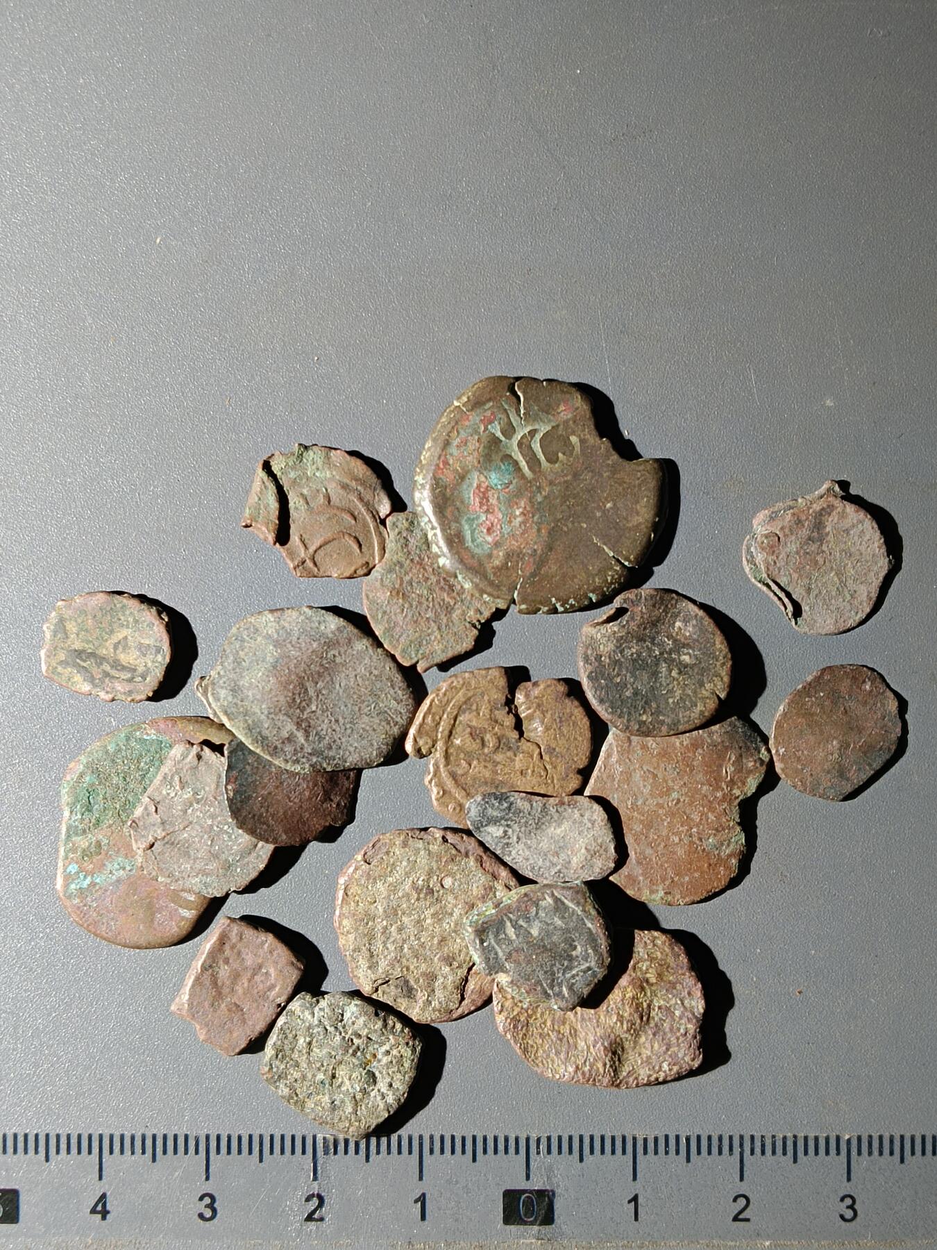 111期新疆红钱粟特钱币丝路钱币专场 甲4丝路铜币一组(20枚)