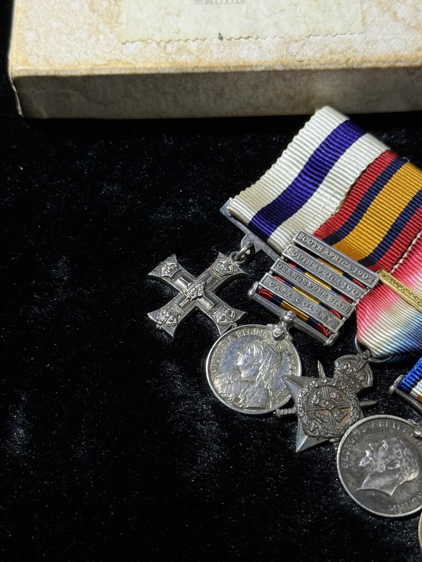 戎马世界章牌大赏第110期 英国布尔一战mini章联排