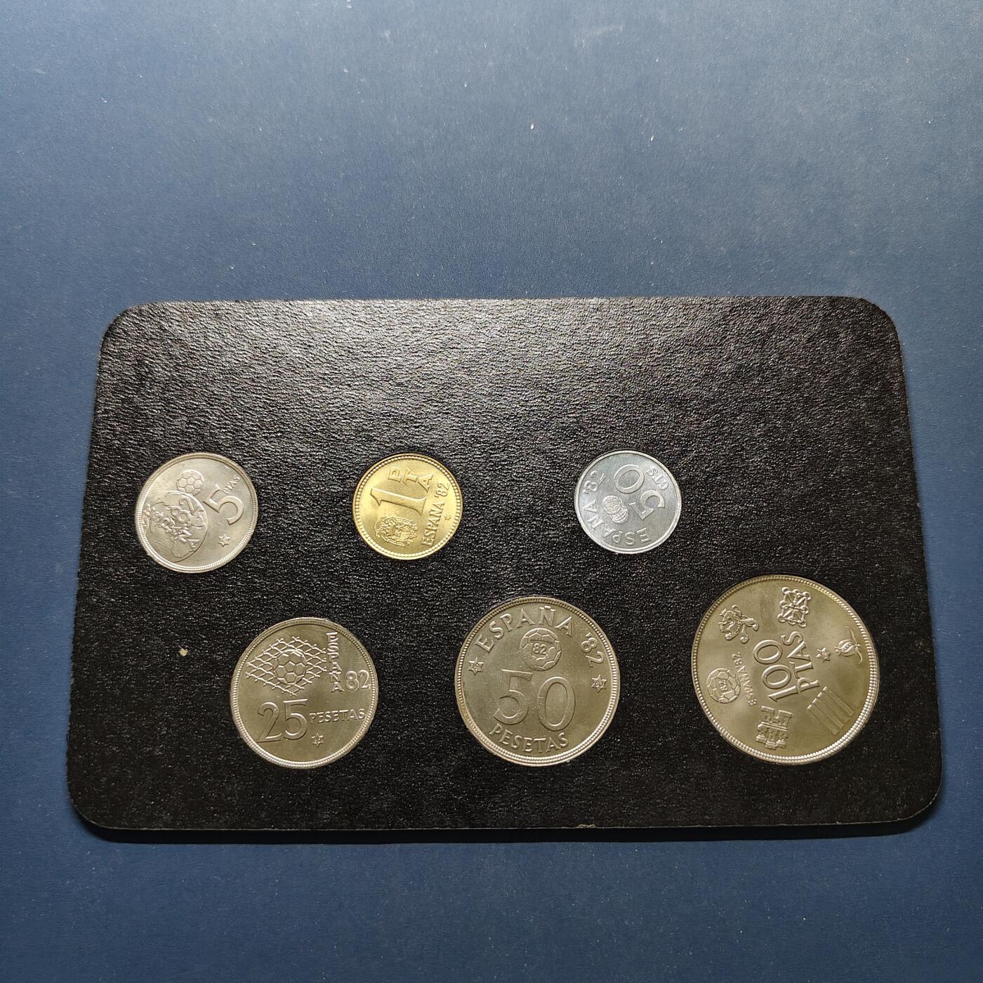 【全场包邮】纯粹捡漏拍498场-持续更新中 西班牙1982年世界杯纪念币黑卡装6枚套币