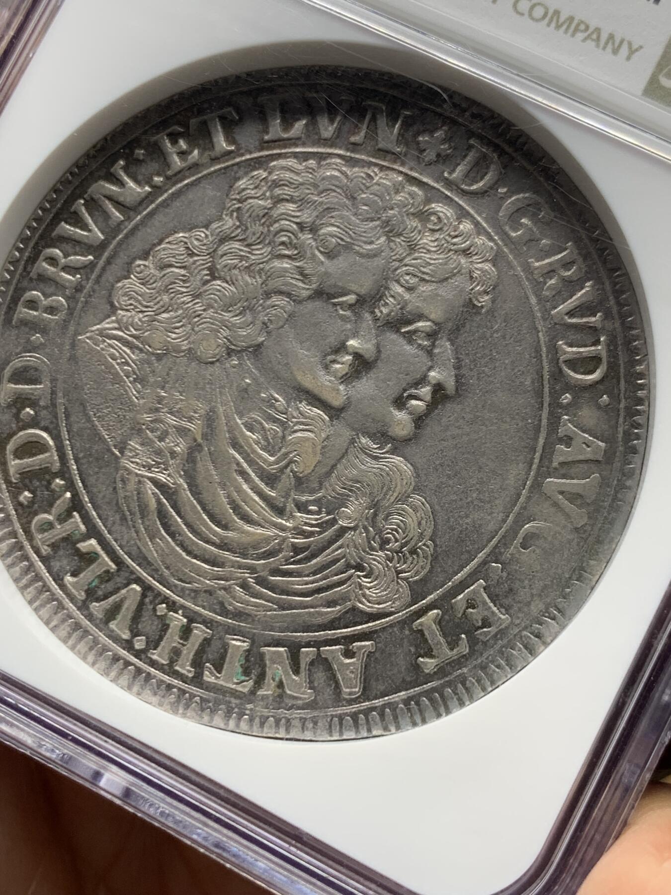 《竞宝斋》第461场 周日，周一，2场连拍 （全场包邮）欢迎送拍 NGC AU58 亚军分 德国不伦瑞克-沃尔芬比特尔 1702 泰勒银币 安东·乌尔里希、鲁道夫·奥古斯特共治时期发行 罕见品种 加厚盒封装