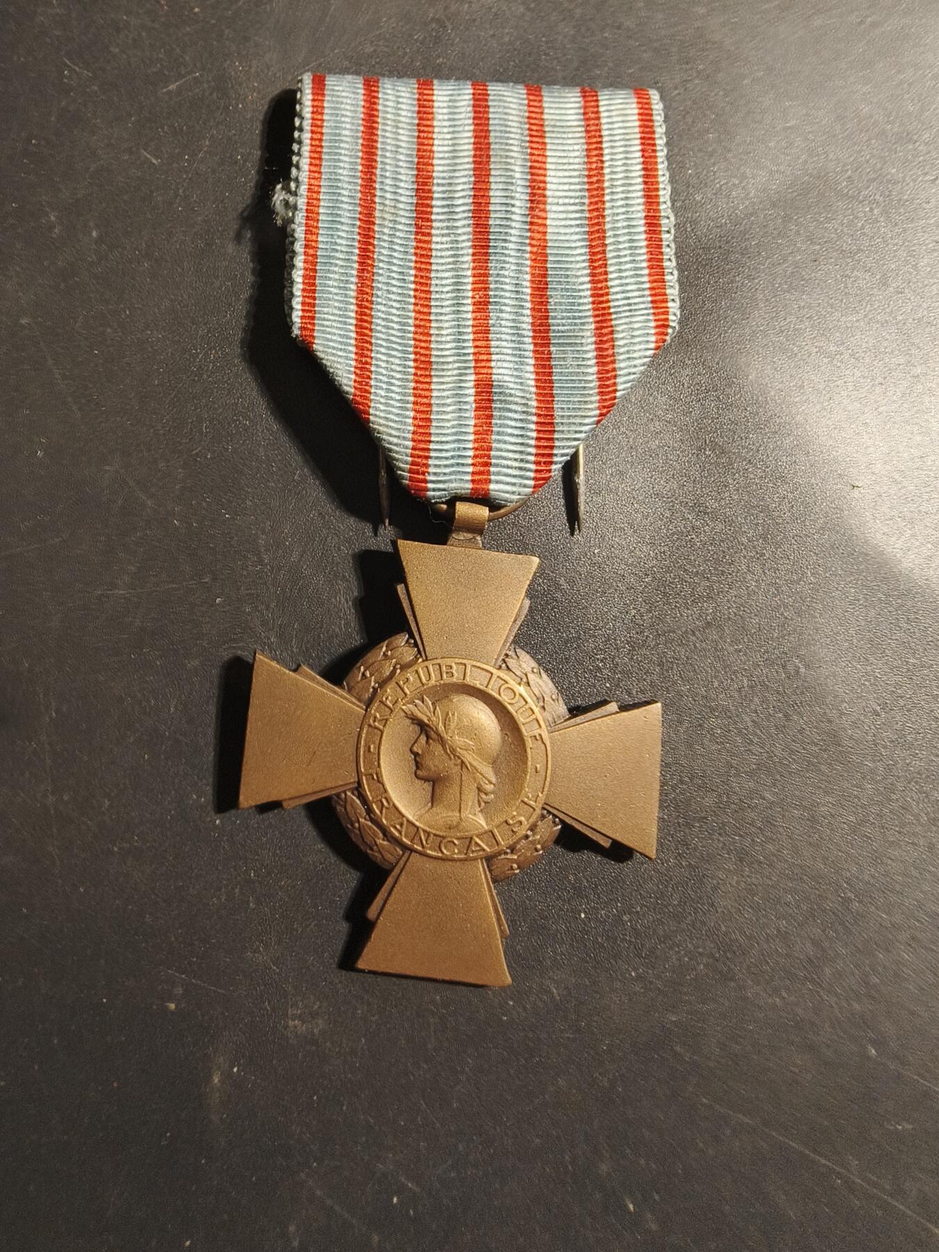 老王徽章第179期