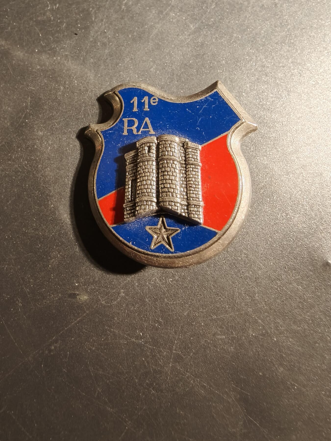 老王徽章第179期 法国陆军第11炮兵团证章