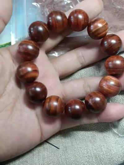 真海黄手串28+13珠