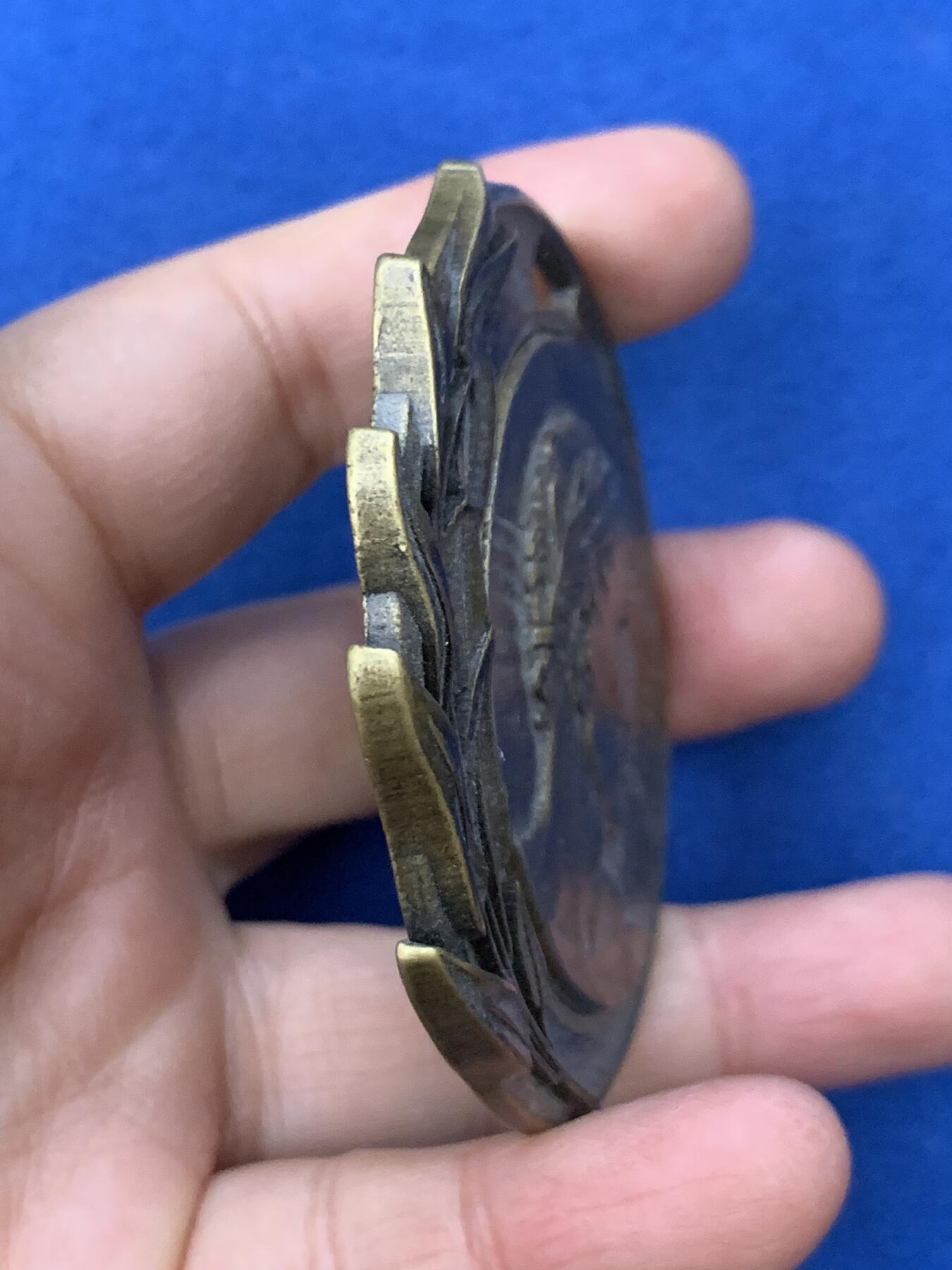 《竞宝斋》第461场 周日，周一，2场连拍 （全场包邮）欢迎送拍 塞普蒂马尼亚文学与艺术：吟游诗人 单面铜章 72.5克 66.5mm 带盒