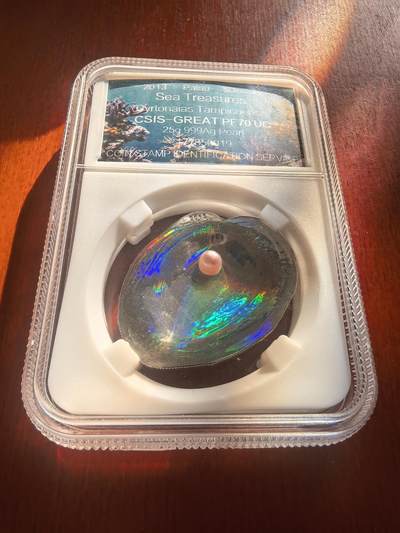 长老汇蛇年精选第九十六场拍卖 - 2013帕劳海洋珍宝系列之珍珠5元异形精制银币，信泰 PF70UC，有证书，2000枚