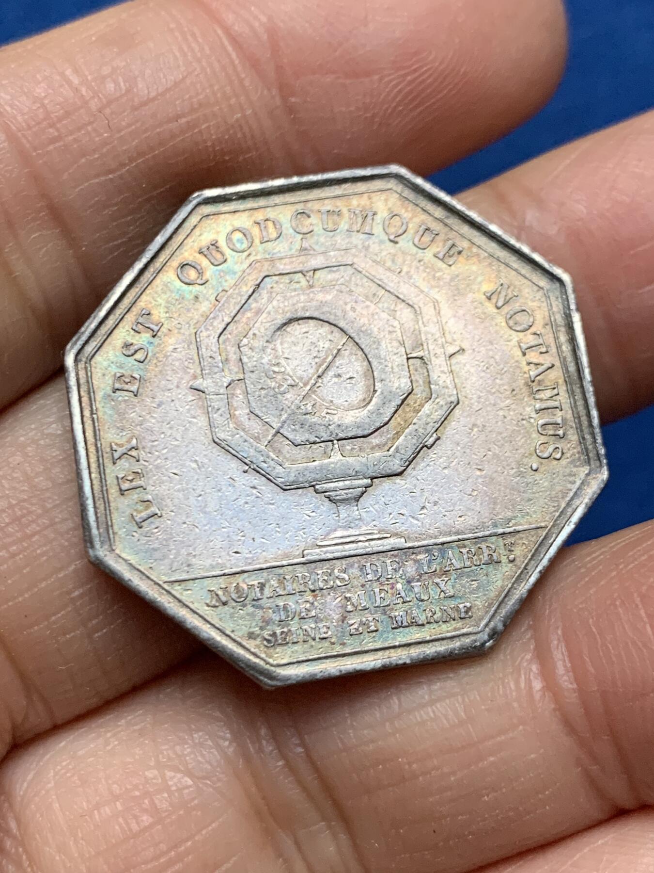 《竞宝斋》第462场 周日，周一，2场连拍 （全场包邮）欢迎送拍 法国19世纪菲利普一世银质八角代用币 12.12g 30.4mm 