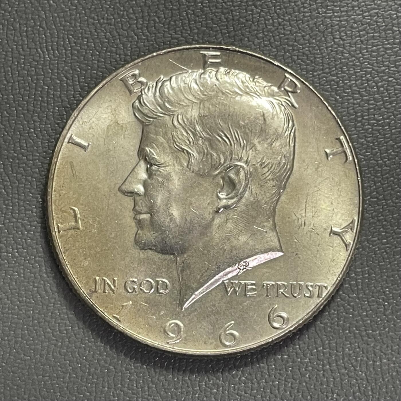 回流0201 美国1966年肯尼迪总统半圆银币 银价11.5*40%*24=110元