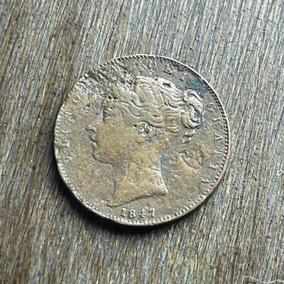 【本场4.12号发货】★第145加场★精品硬币 套币专场 不寄存，200包邮。不满200元，支付5元运费。《接受代拍 代送NGC评级》 - 47【无寄存】1847 早期 小维头 1法新 铜币