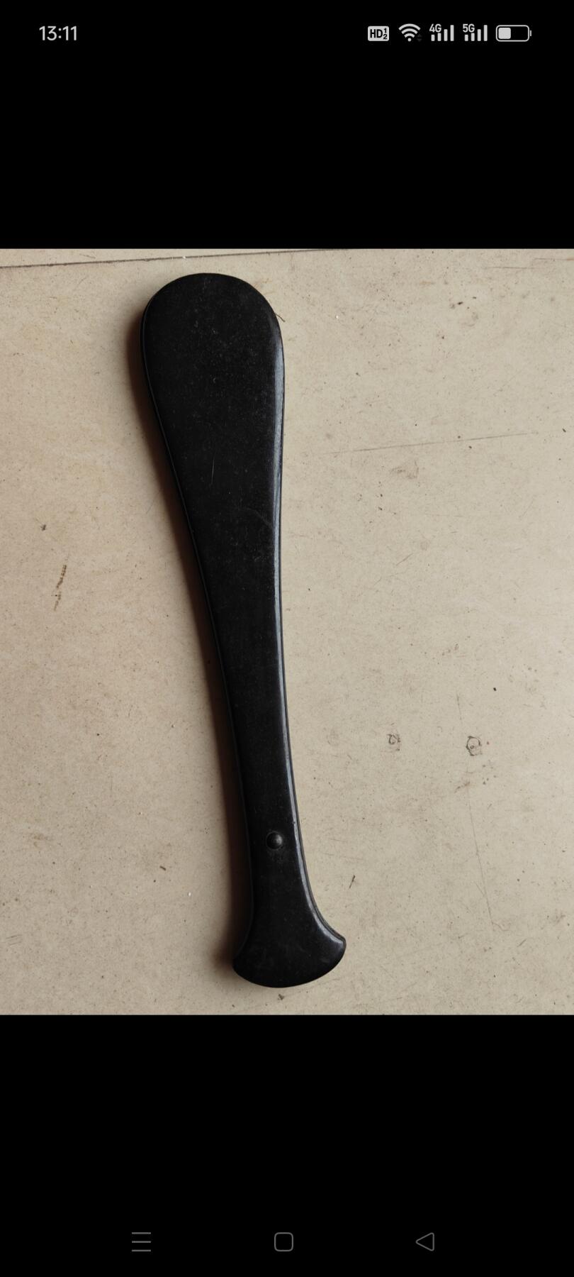 民国时期戥子称一套，象骨称杆，铜秤砣带款，称盒底部有裂