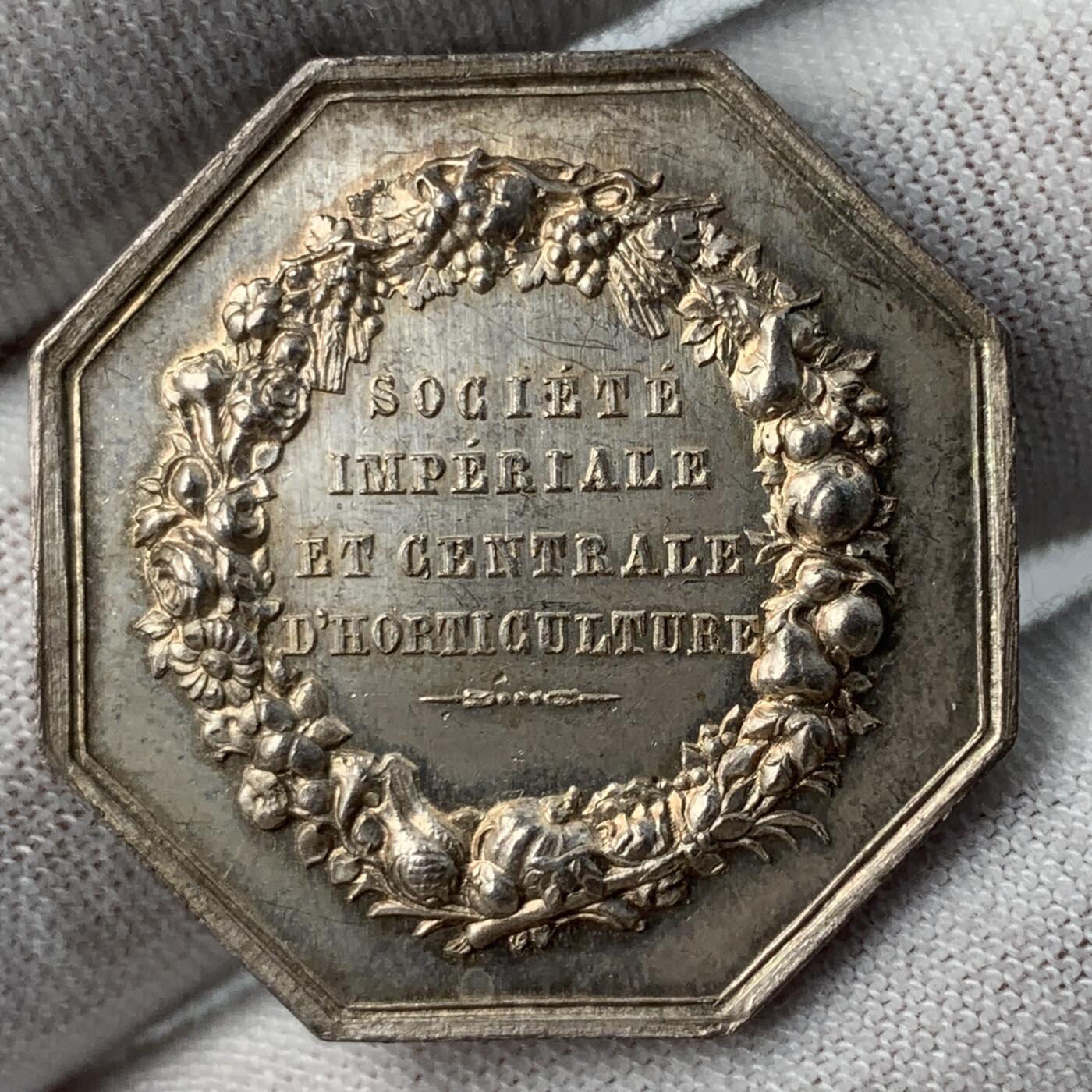 掌中浮雕-藏着的欧洲第051场 法国拿破仑三世头像园艺八角银章， 28.76mm，10.9g