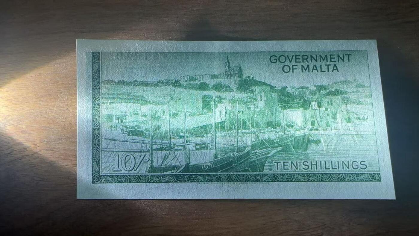 徐霞客拍卖首拍