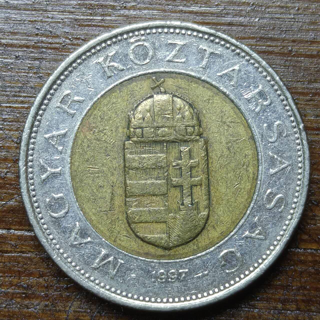 【铜匠收藏】★第140场★散币场。不寄存，30包邮。不满30元，支付5元运费。《接受代拍 代送NGC评级》 73【无寄存】 匈牙利100福林双色金属币 