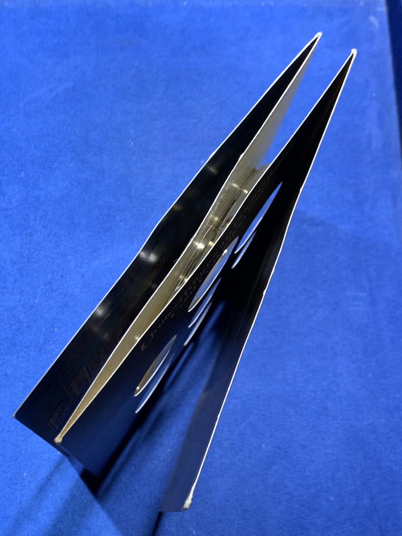 《竞宝斋》第462场 周日，周一，2场连拍 （全场包邮）欢迎送拍 英国1982年套币 礼品原装7枚币和1枚章 包含少见的1/2便士