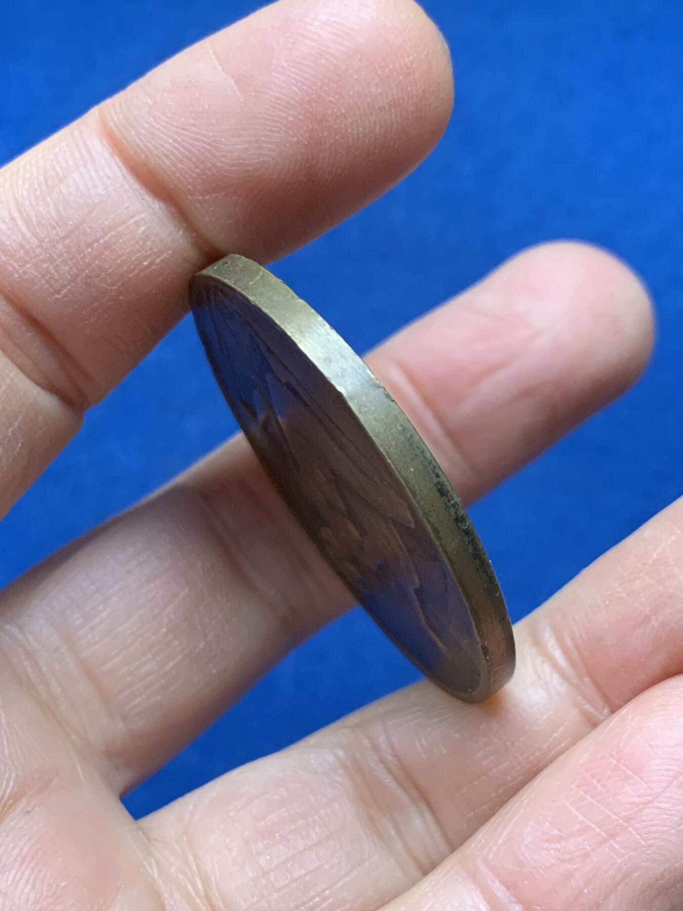 《竞宝斋》第462场 周日，周一，2场连拍 （全场包邮）欢迎送拍 瑞士伯尔尼洛林桥建成纪念章 由彼得·布尔哈德设计制作 27.4克 39.7mm