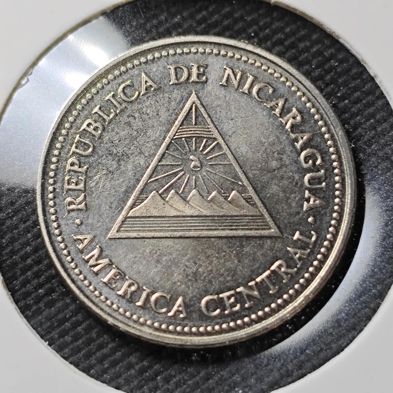 KK钱币收藏小铺  第390期  2月预留时间 周末发货  1997尼加拉瓜50分