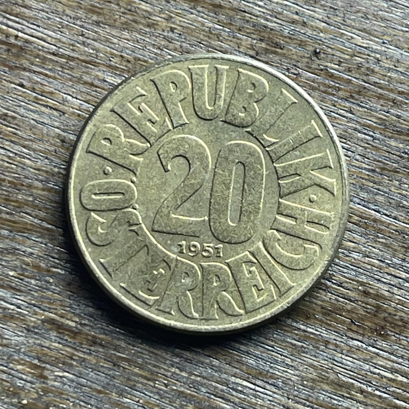 【本场4.12号发货】★第145加场★精品硬币 套币专场 不寄存，200包邮。不满200元，支付5元运费。《接受代拍 代送NGC评级》 86【无寄存】1951 奥地利 20格罗申 铜币