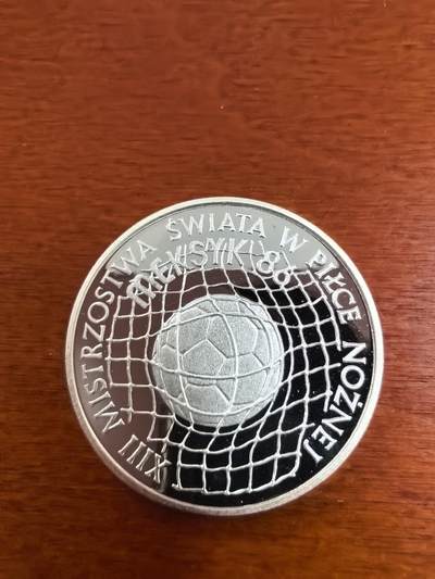 长老汇蛇年精选第九十六场拍卖 - 1986波兰世界杯500兹罗提精制银币，16.5克750银，克书50美金