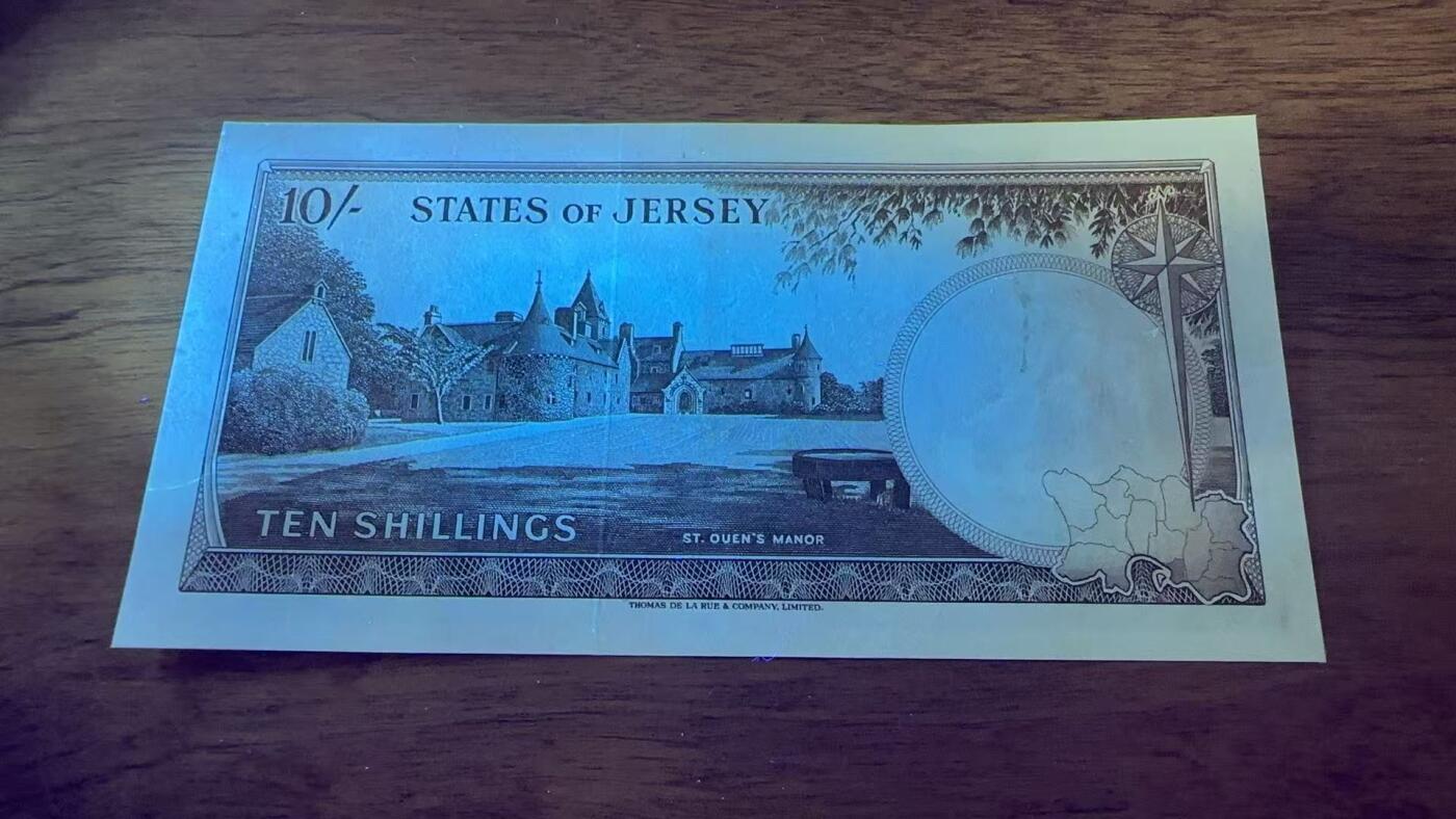 徐霞客拍卖首拍