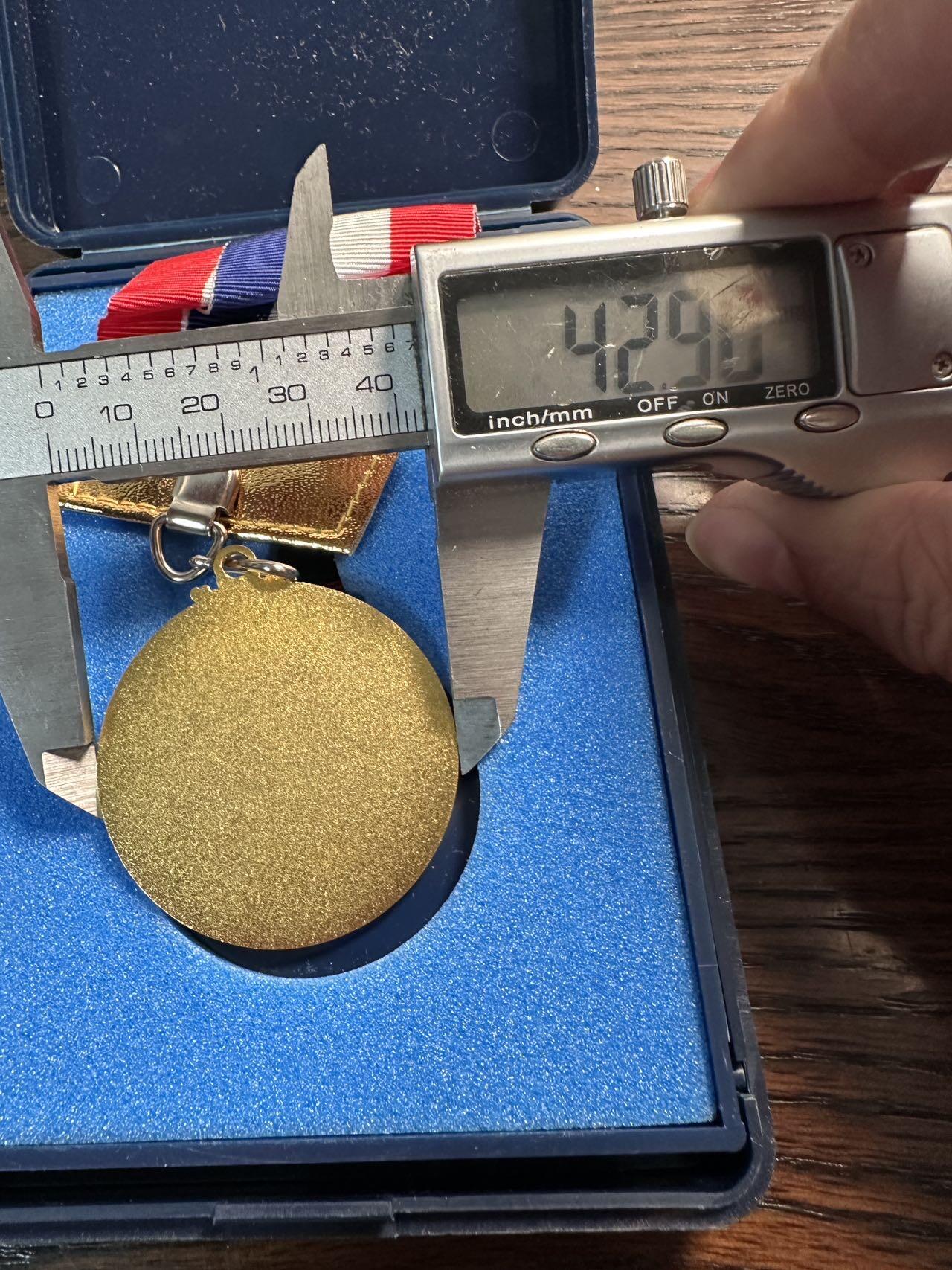 蒂克钱币-第57场 日本章 企业章拍卖  1998年法国第戎日本文化节 镀金章