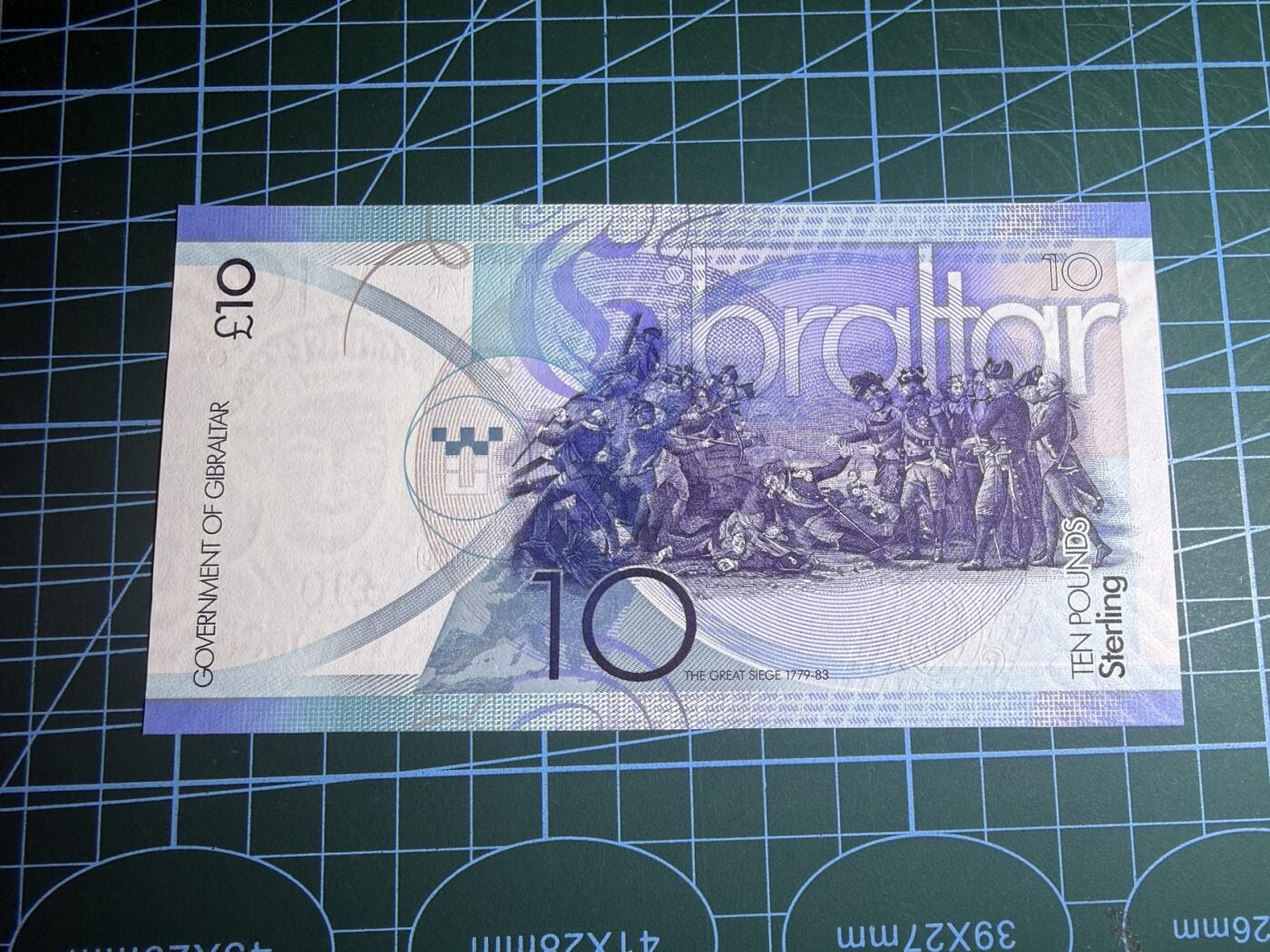 【炜奕收藏】，第五十八期，英属第三场 2010年直布罗陀10镑，UNC品相，AAA首发冠稀少