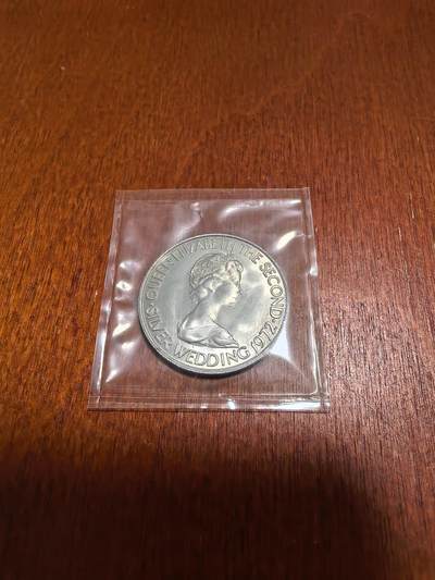 长老汇蛇年精选第九十六场拍卖 - 1972泽西女王银婚50便士银币，5.42克925银，透打