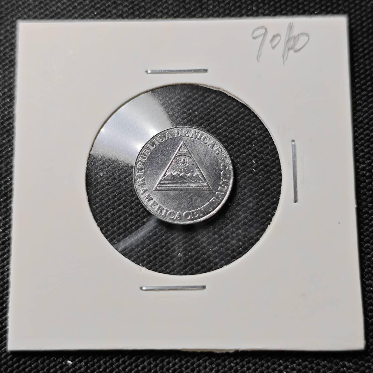 KK钱币收藏小铺  第390期  2月预留时间 周末发货  尼加拉瓜