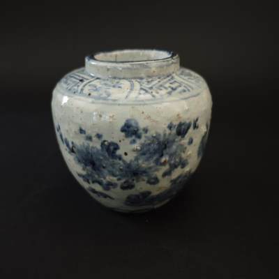 上海都达杂项专场九（全场包邮） - 明 青花花鸟罐1-116