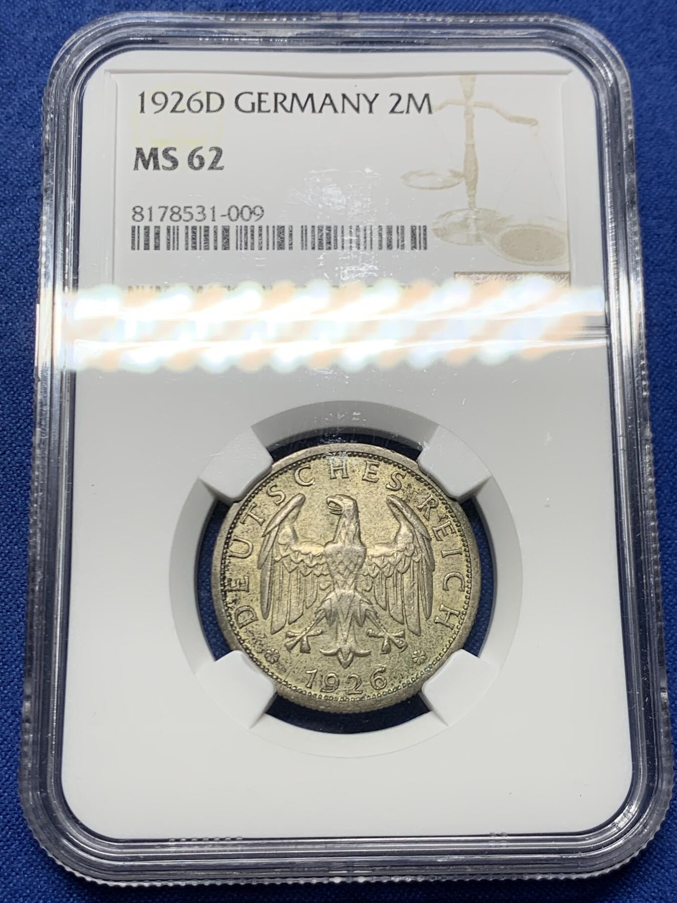 《竞宝斋》第462场 周日，周一，2场连拍 （全场包邮）欢迎送拍 NGC MS62 德国魏玛共和国1926年2马克银币 自然包浆非常养眼 高点均在