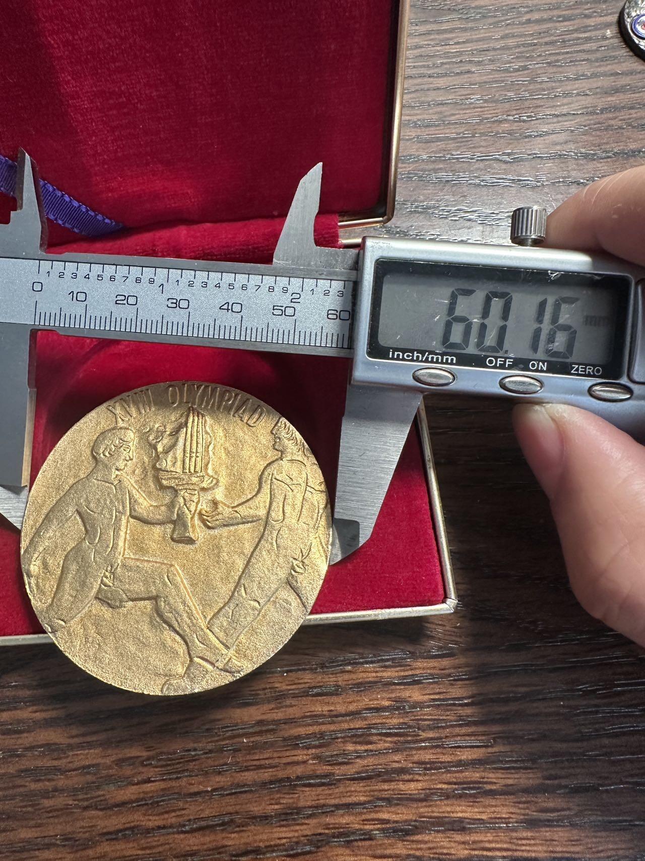 蒂克钱币-第57场 日本章 企业章拍卖  日本 1964年 东京奥运 镀金章 60mm 85g