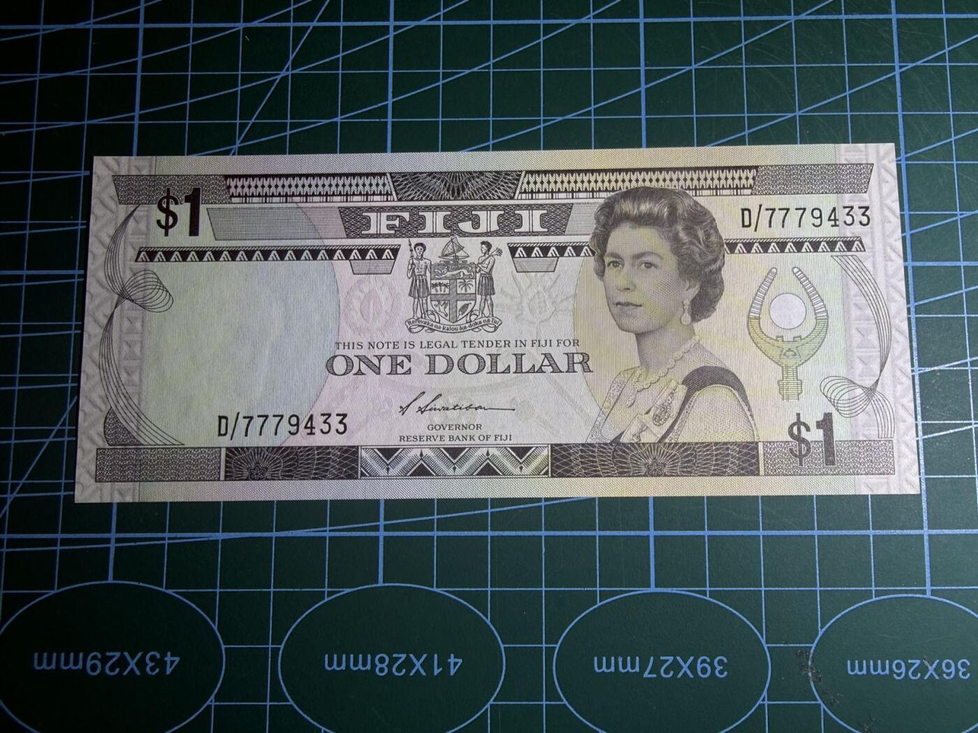 【炜奕收藏】，第五十八期，英属第三场 1987年斐济1元，UNC品相