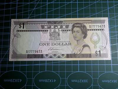 【炜奕收藏】，第五十八期，英属第三场 - 1987年斐济1元，UNC品相